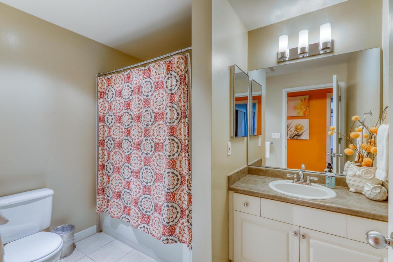 Belltown Court Sunset Suite Сиатъл Екстериор снимка