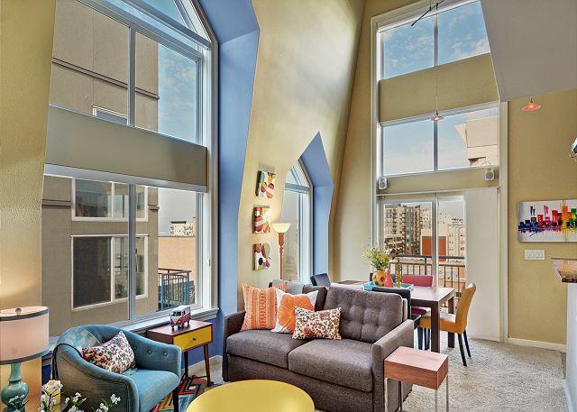 Belltown Court Sunset Suite Сиатъл Екстериор снимка