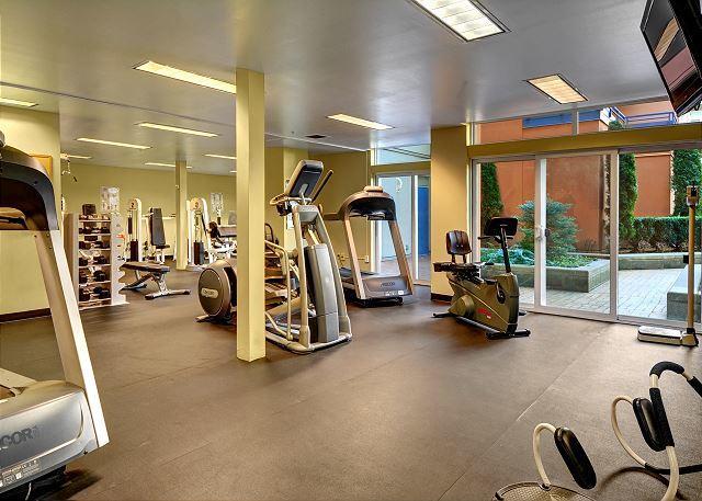 Belltown Court Sunset Suite Сиатъл Екстериор снимка